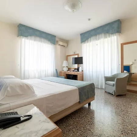 La Dependance By Casa Bianca Hotel 4*